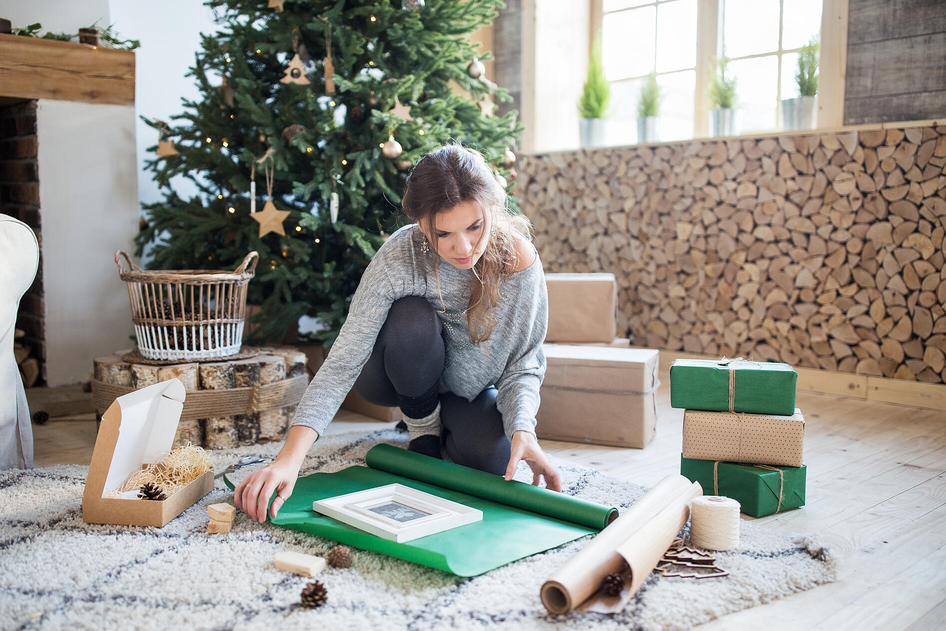 5 Tips for Holiday Spending on a Budget