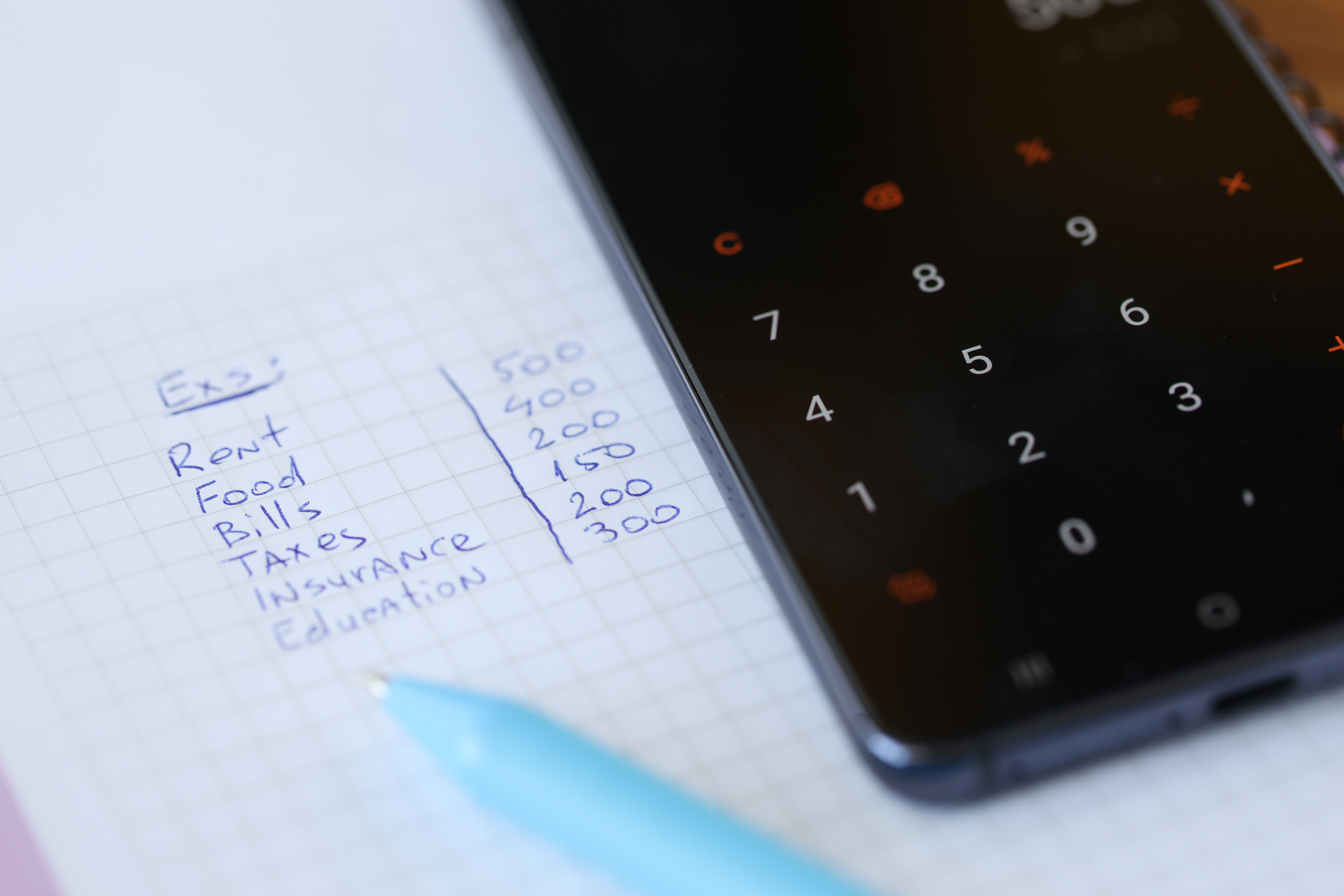 The Ultimate 5 Step Guide to Creating a Monthly Budget